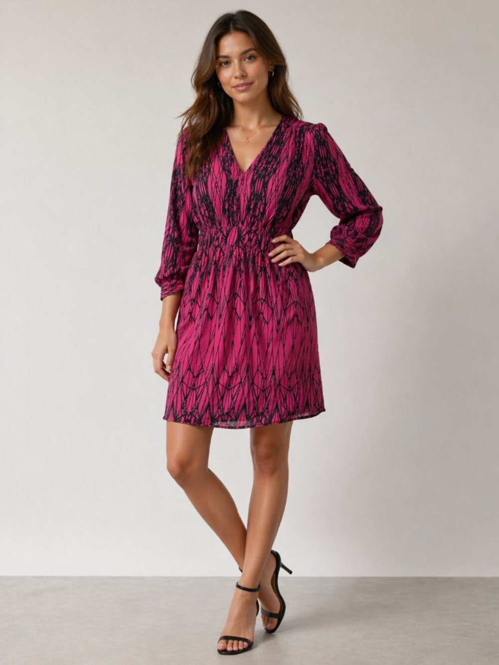 Harper and Gray Women’s Pink & Black Abstract Print V-Neck Dress, L